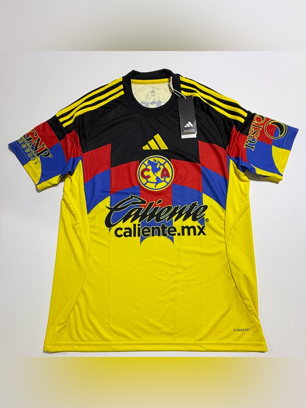 adidas Club América Short Sleeve Jersey -25/26 Home Jersey. Size Medium.